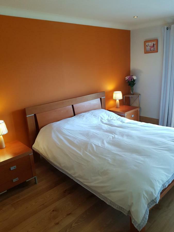 The Courtyard Apartments !!!! Killarney Bagian luar foto